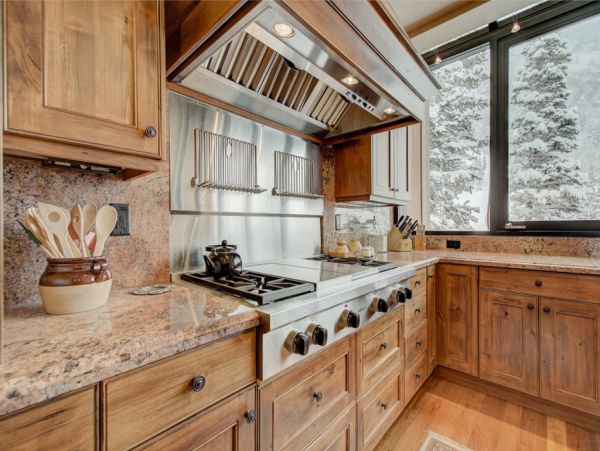 Alta Condo 982561
