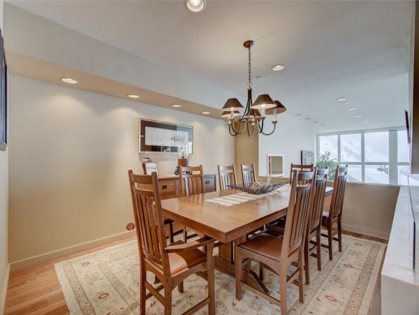 Alta Condo 982561
