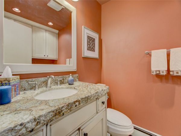 Alta Condo 982561