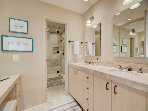 Alta Condo 982561