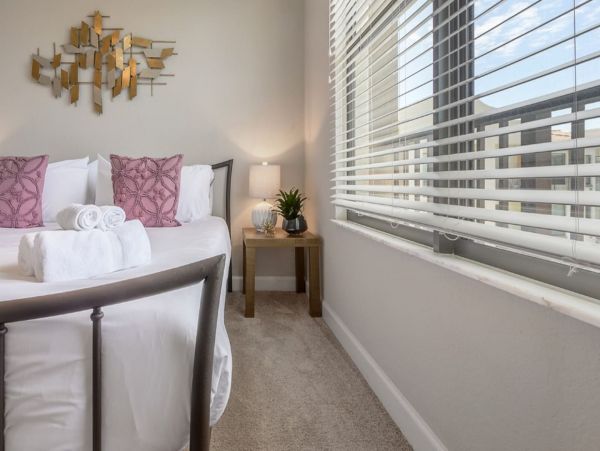 Tampa Condo 982569