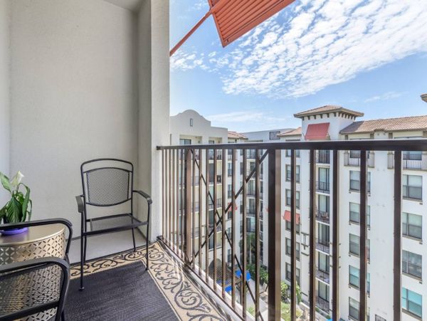 Tampa Condo 982569