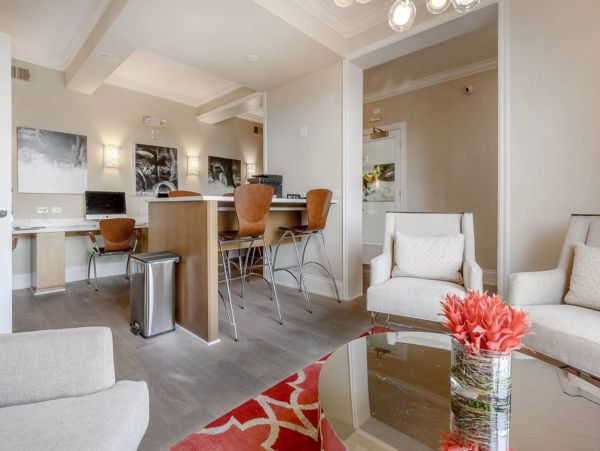 Tampa Condo 982573