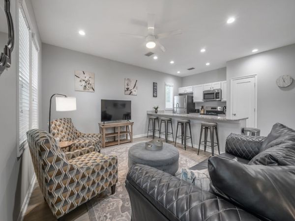Tampa Condo 982575