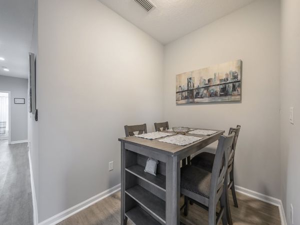 Tampa Condo 982575