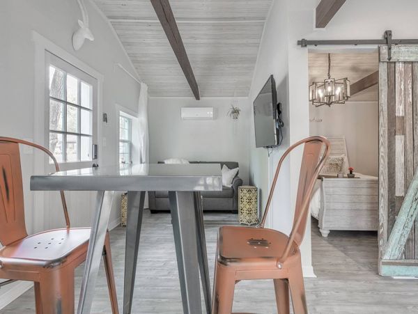 Tampa Home 982580