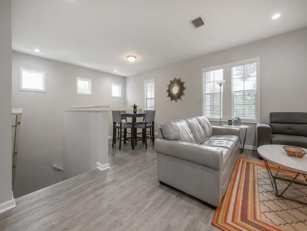 Tampa Home 982583
