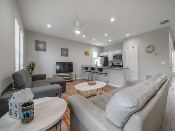 Tampa Home 982583