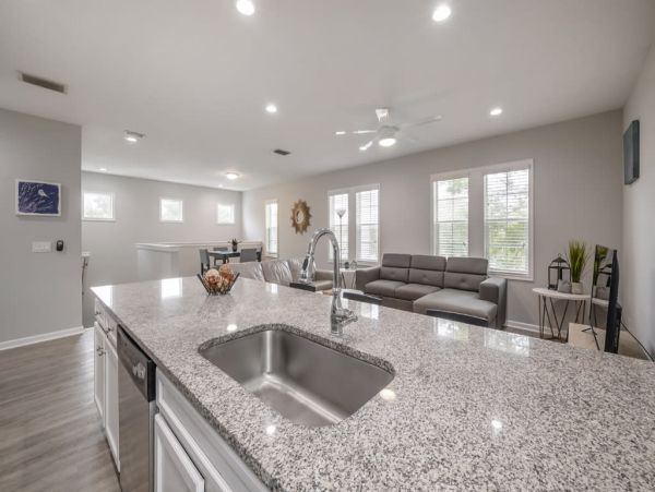 Tampa Home 982583