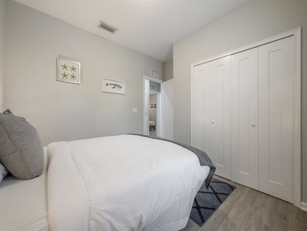 Tampa Home 982583