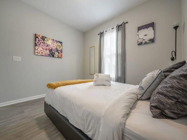 Tampa Home 982583