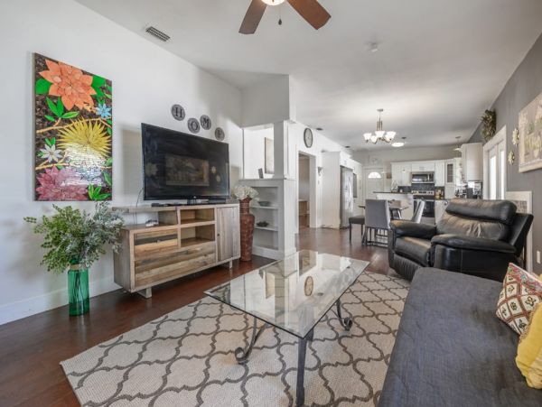 Tampa Home 982584