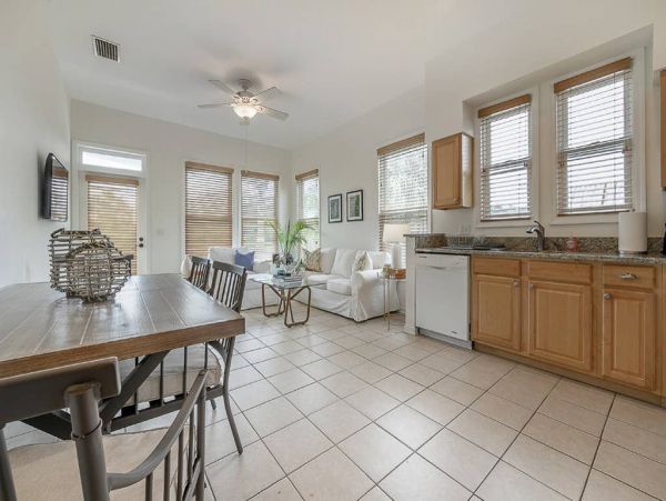 Tampa Home 982586