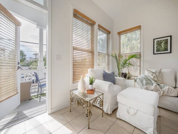 Tampa Home 982586