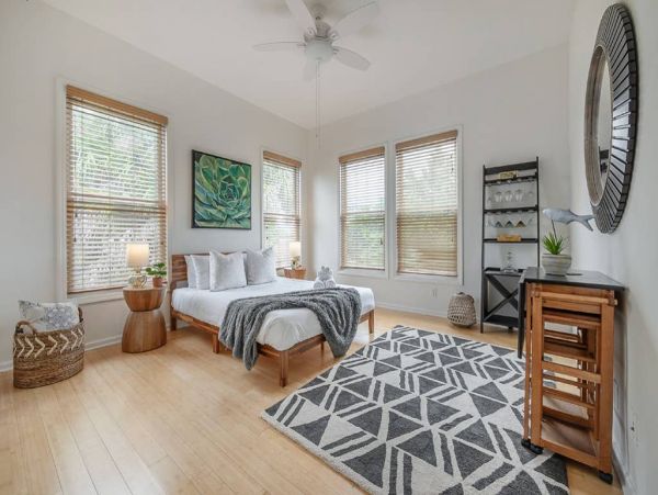 Tampa Home 982586