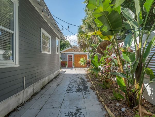 Tampa Home 982607