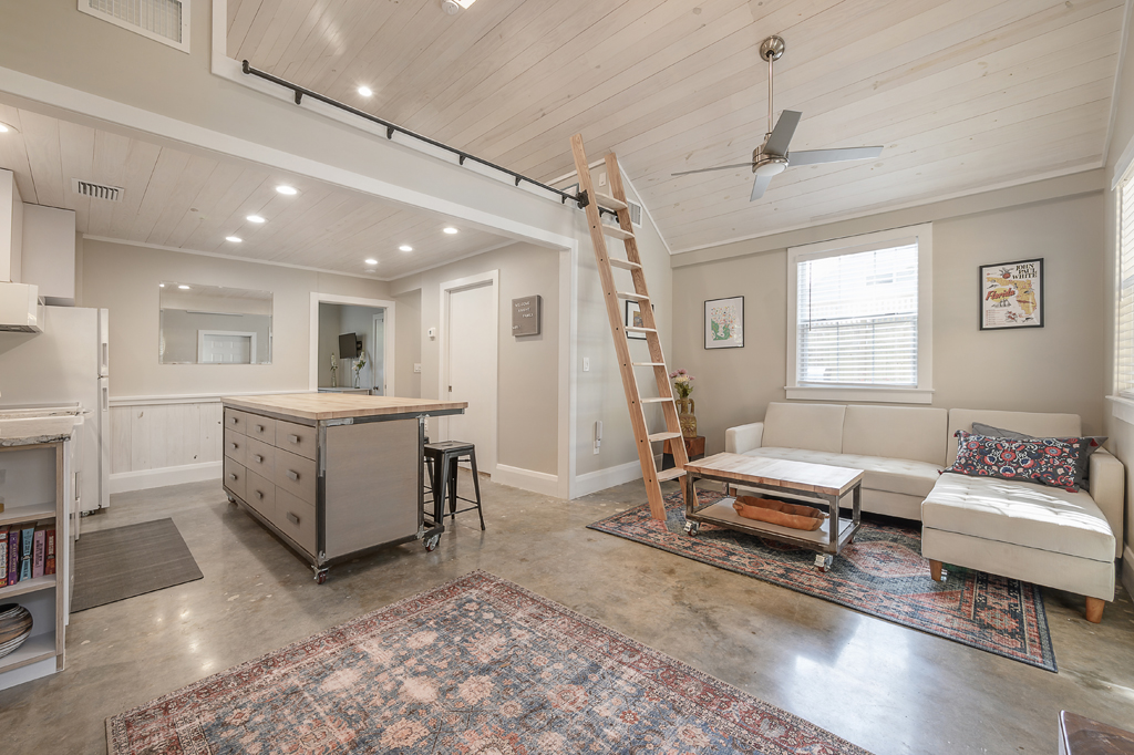 Tampa Home 982613
