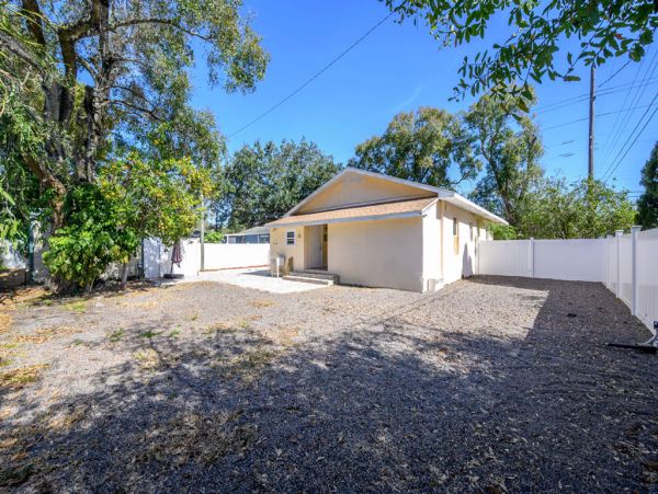 Tampa Home 982620