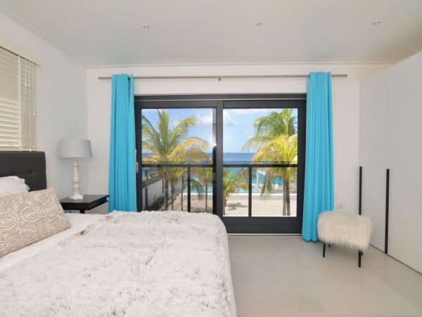 Bonaire Home 982626
