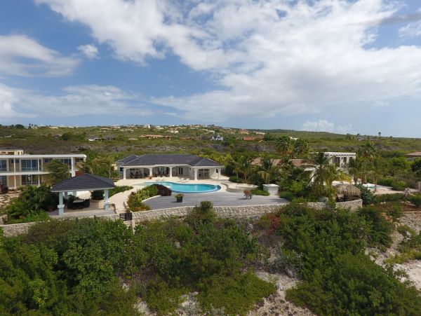Bonaire Home 982627