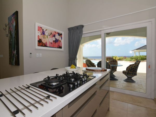 Bonaire Home 982627