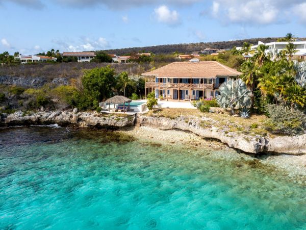 Bonaire Home 982628