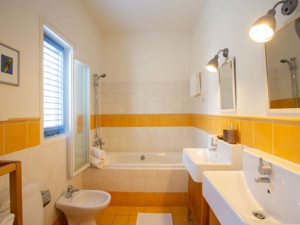 Bonaire Home 982628