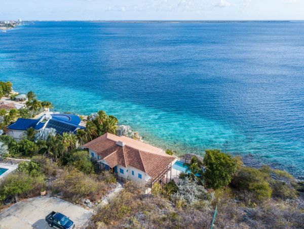 Bonaire Home 982628