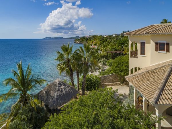 Bonaire Home 982631