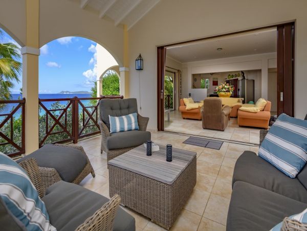 Bonaire Home 982631