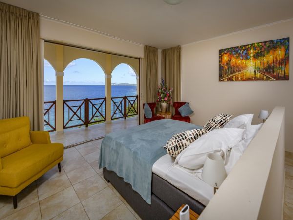 Bonaire Home 982631
