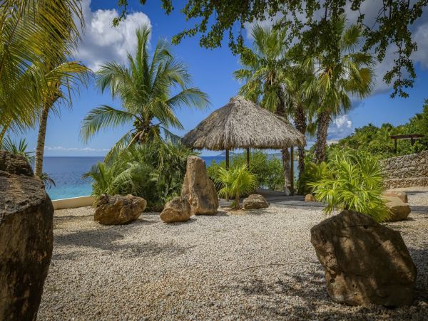 Bonaire Home 982631