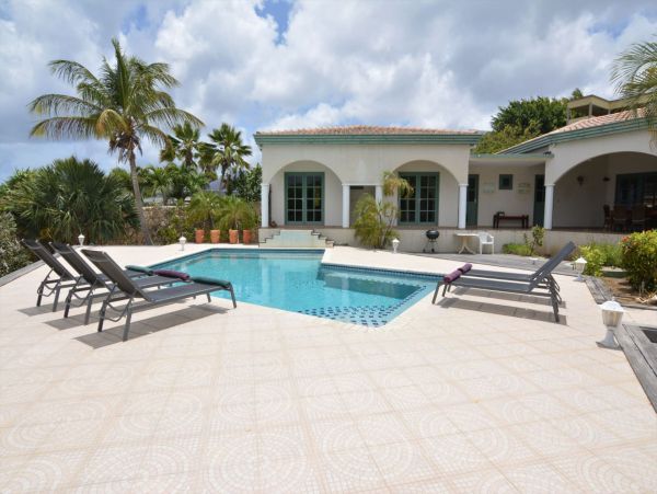 Bonaire Home 982633
