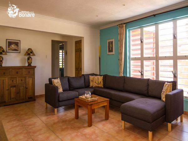 Bonaire Home 982635