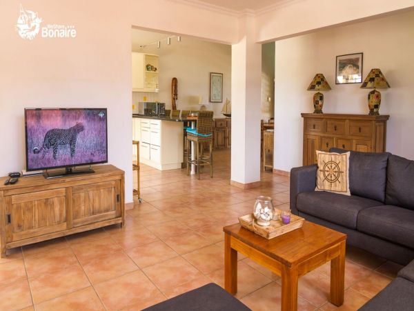 Bonaire Home 982635