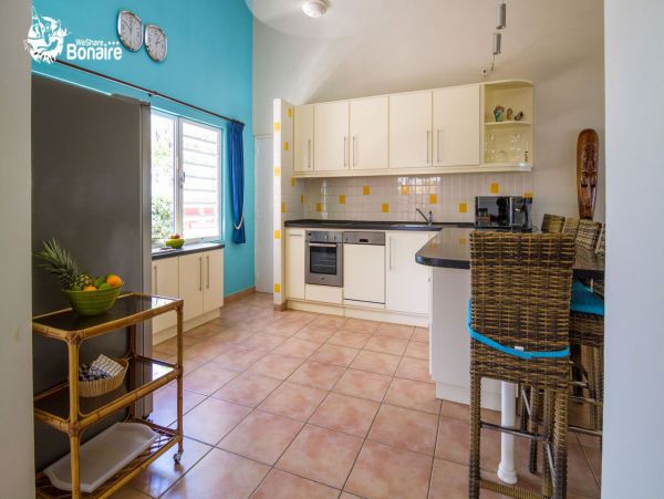 Bonaire Home 982635