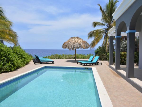 Bonaire Home 982636