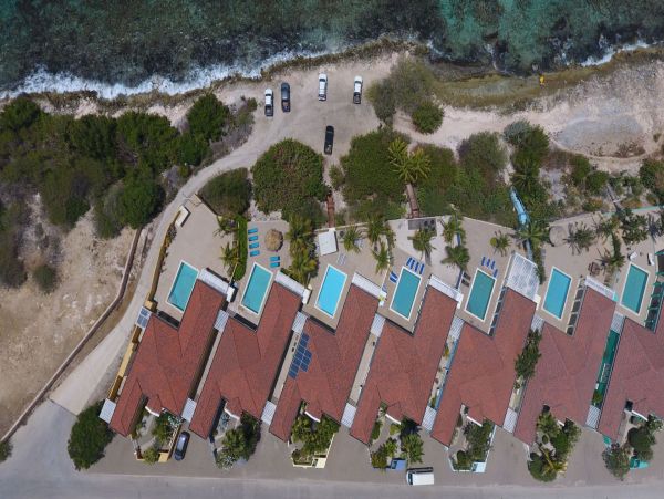 Bonaire Home 982636