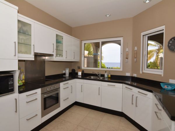 Bonaire Home 982636