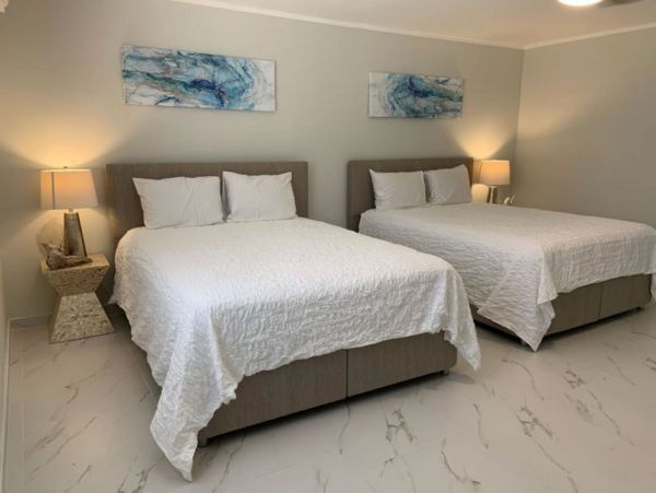 Bonaire Home 982637
