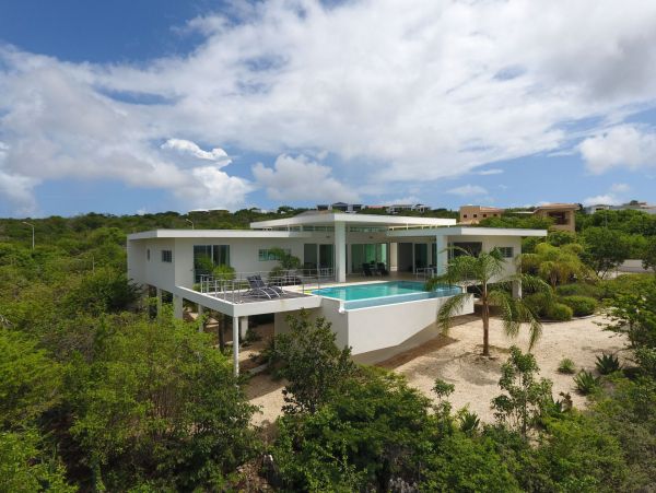 Bonaire Home 982639