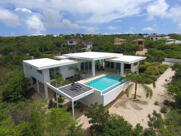Bonaire Home 982639