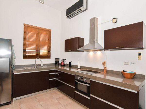 Bonaire Home 982640