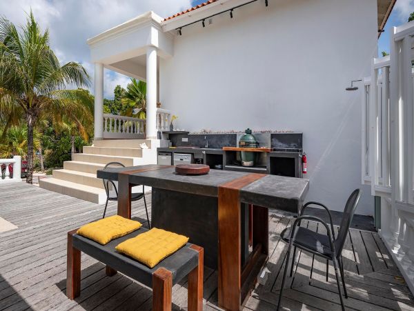Bonaire Home 982642