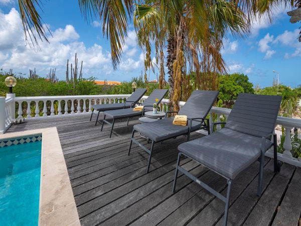 Bonaire Home 982642
