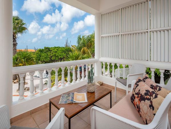 Bonaire Home 982642