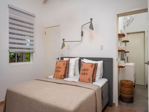 Bonaire Home 982642