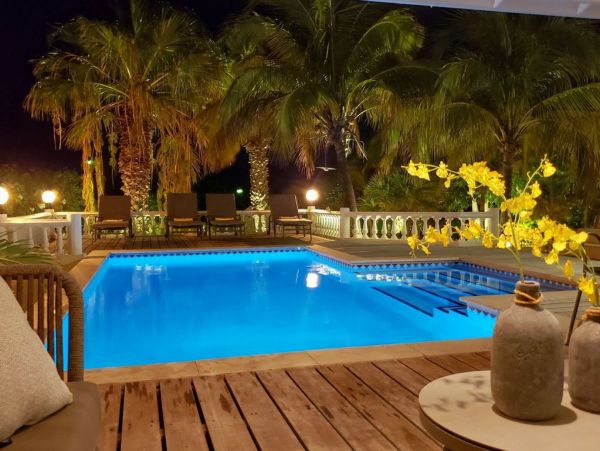 Bonaire Home 982642