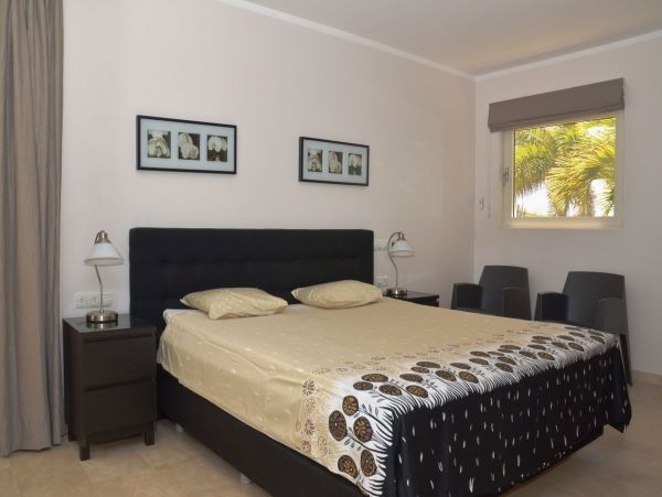 Bonaire Condo 982649