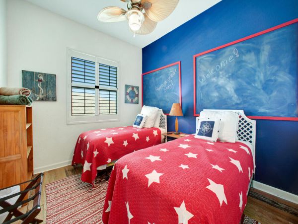 Short Walk to Beach Bonita Springs Vacation Home with Pool